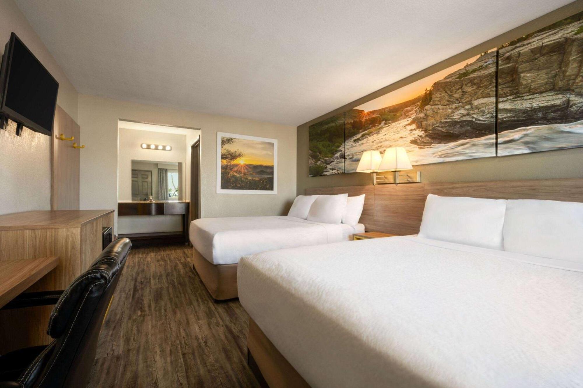 Days Inn By Wyndham Fresno South Zewnętrze zdjęcie